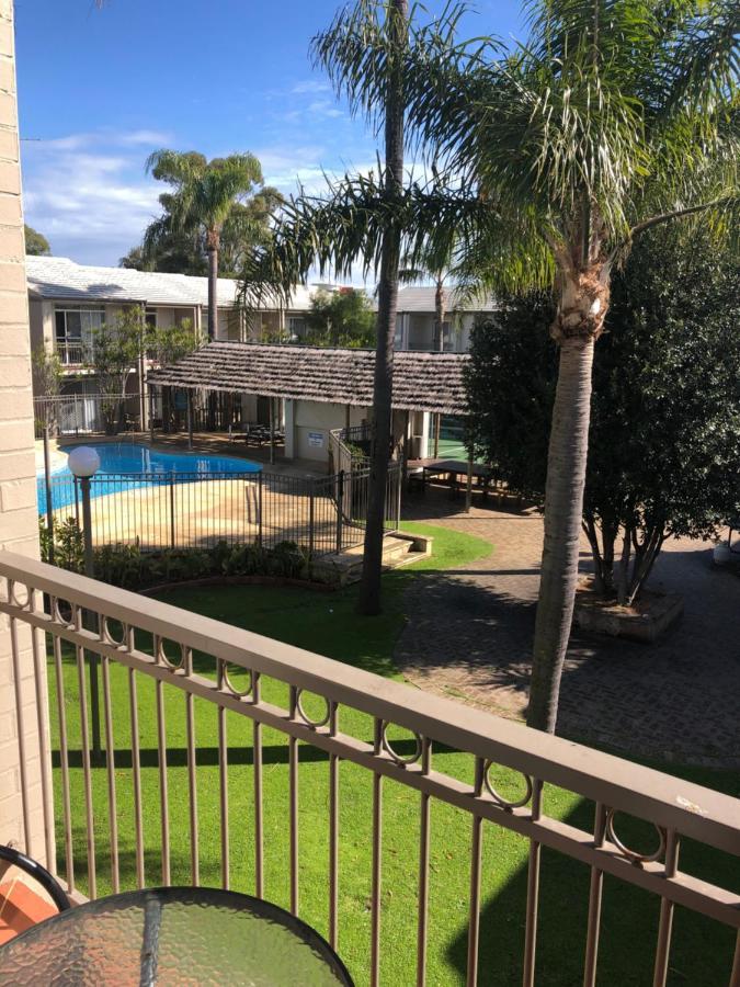 Tranquility At Mandurah Apartments מראה חיצוני תמונה